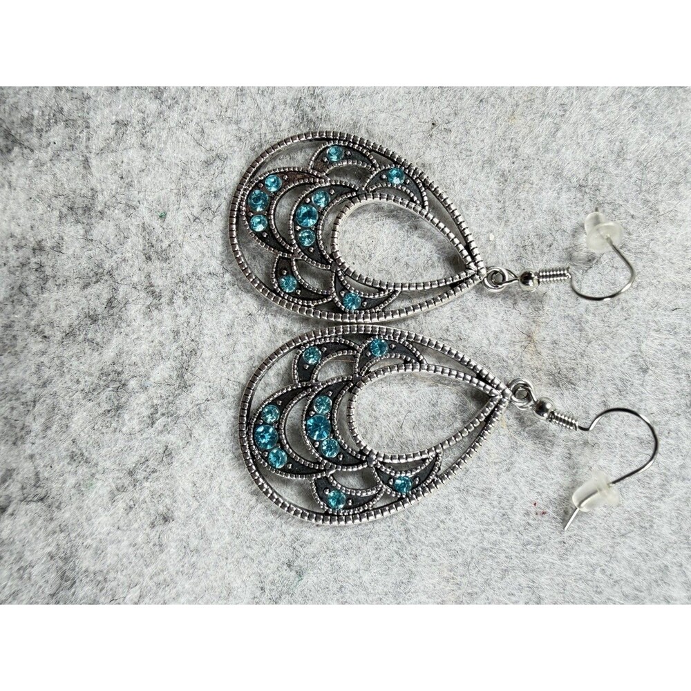 Aqua Blue Rhinestone Teardrop Dangle Earrings Silver Tone Filigree - Picture 3 of 6